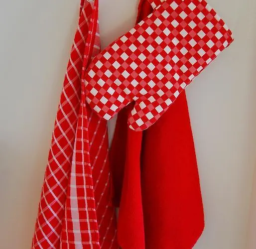 לינה וארוחת בוקר De Meule 3*