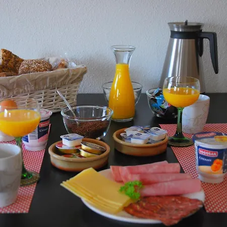 De Meule ベッド・アンド・ブレックファスト Montfort